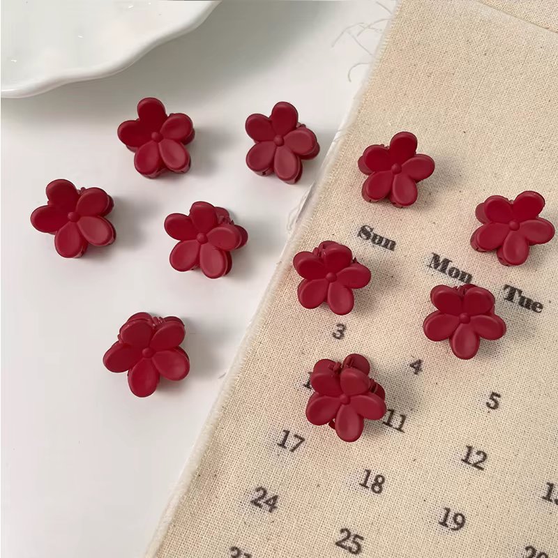 2cm Red Flower