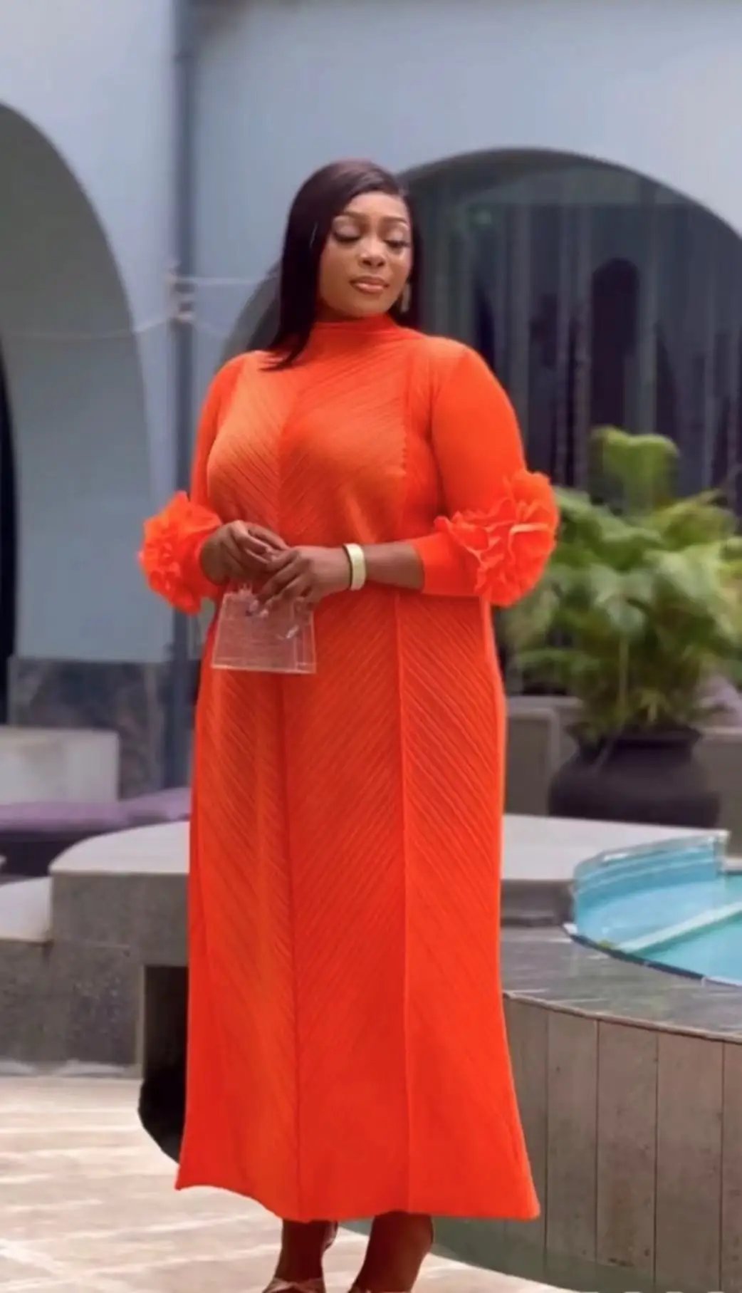 Women Eid Muslim Dresses Solid Dubai Abaya Modest Kaftan Shirring Embroidery Casual Dress Floor Length Flowers Pleated