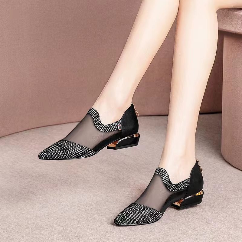 Women Flats Wedding Shoes Rhinestone Pointed Toes Cinderella Cryatal Shoes Flat Spring Summer Party Shoes Plus Size 41