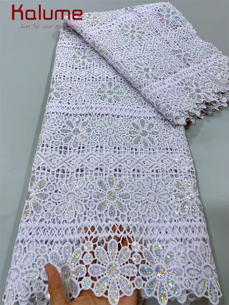 40288white lace