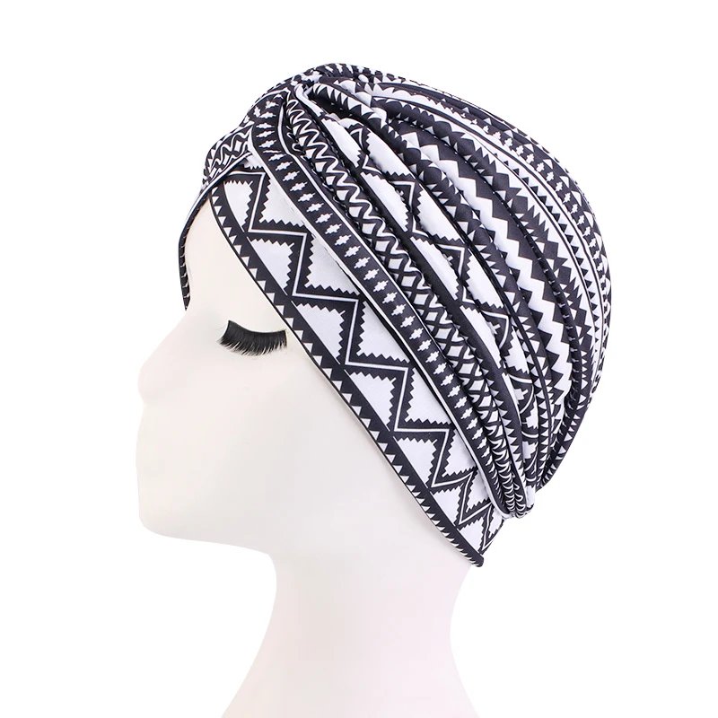 Geo black white