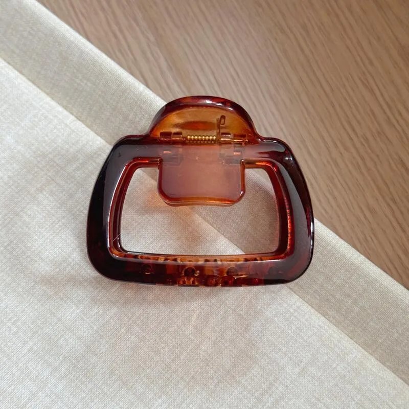 Gradient brown-1