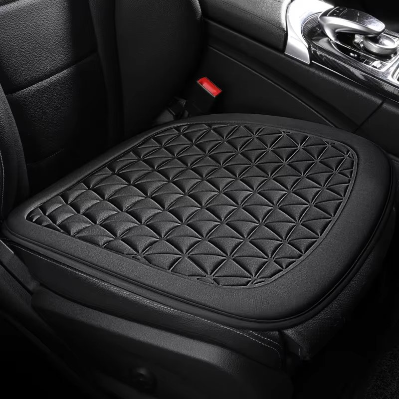 Black square pad