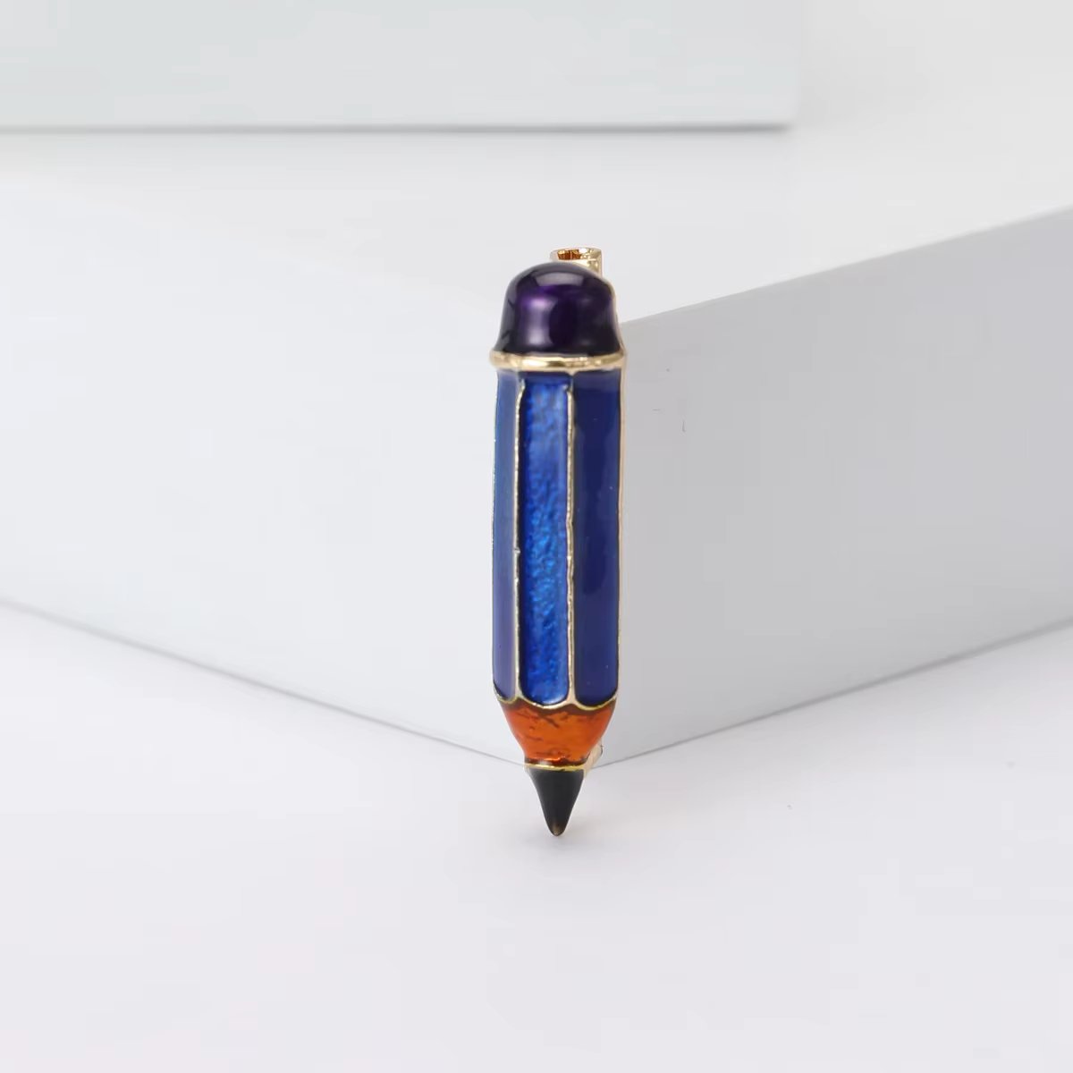 Enamel Scissor Comb Brooches for Women Unisex Rhinestone Tool Pins Event Party Backpack Decoration Clothes Accessories