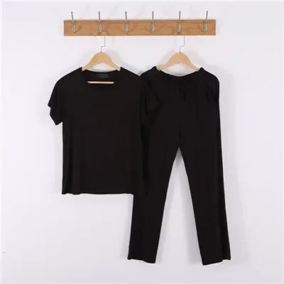 Black O-Neck