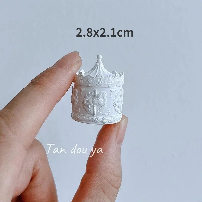 Scented candle