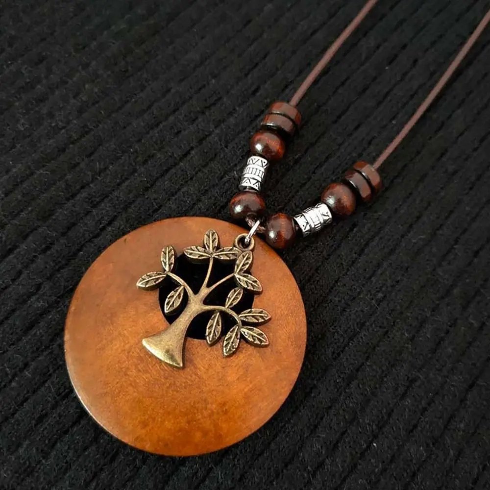 Retro Ethnic Round Wooden Leaf Owl Long Sweater Chain Necklace Women Clock Pendant Female Jewelry Neck Accessories Gifts Collar