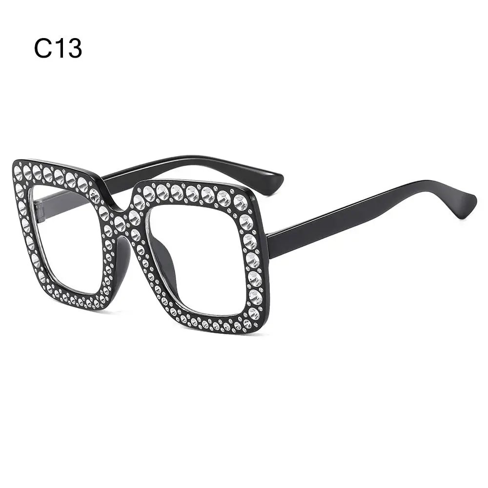 C13