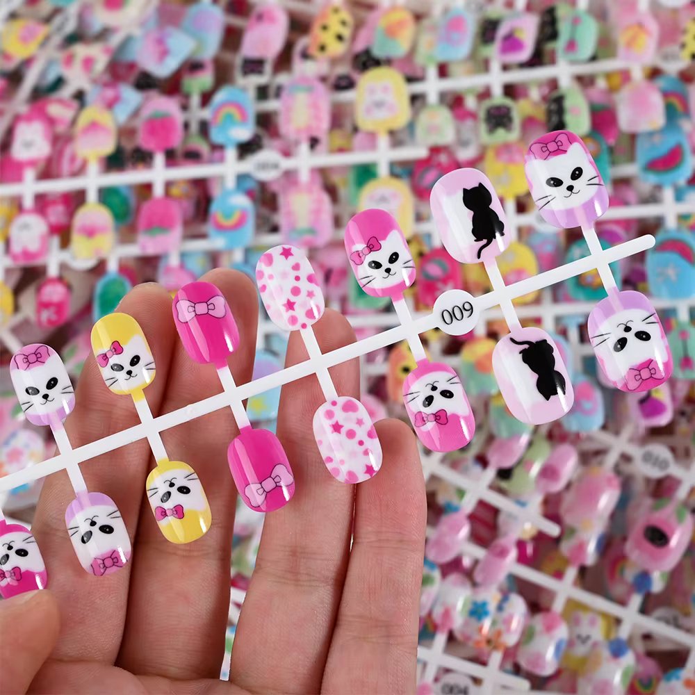 24Pcs Press on Nails for Kids Children Acrylic Fake Nails Pre-glue Full Cover Kawaii Cute Cat Butterfly Girls Short False Nails