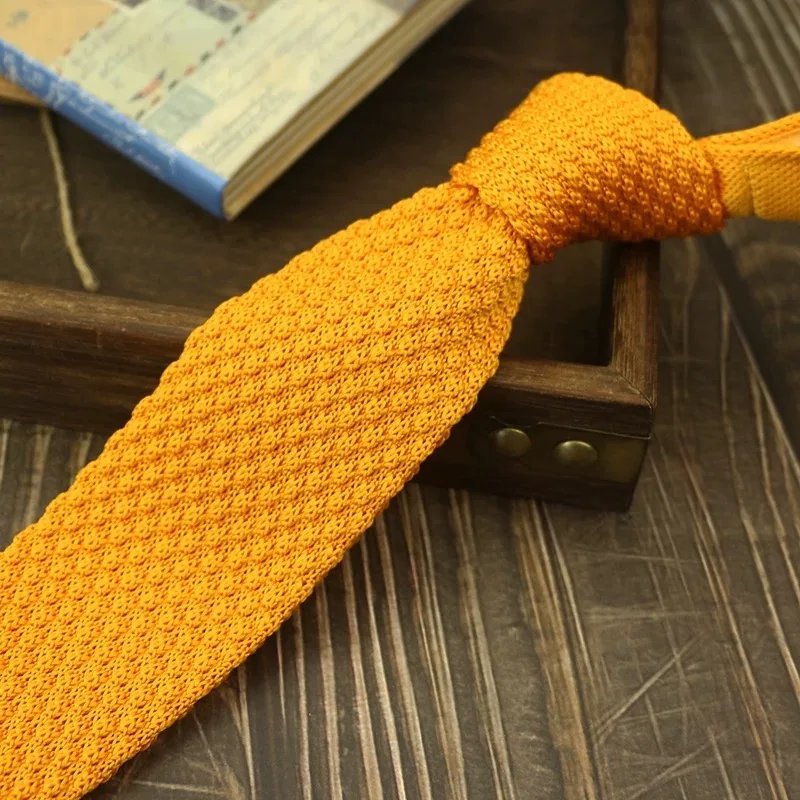 No.12 yellow