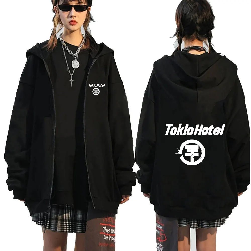 Q06339 Black