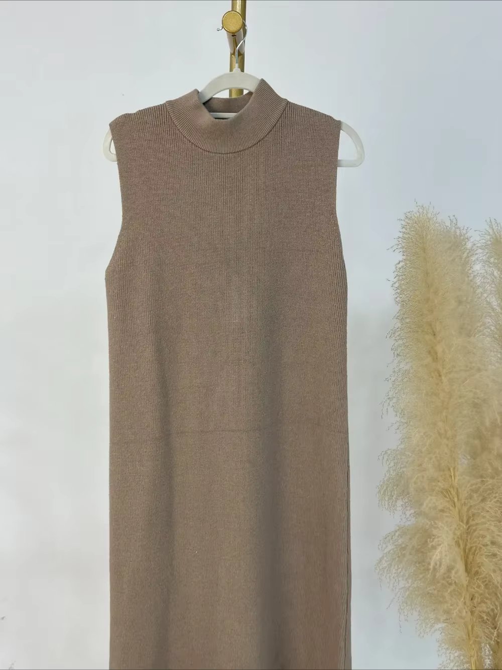 Winter Knit Inner Dress for Women Eid Muslim Knitted Long Robe Islamic Robe Morocco Arab Sleeveless Vestidos Largos 2025