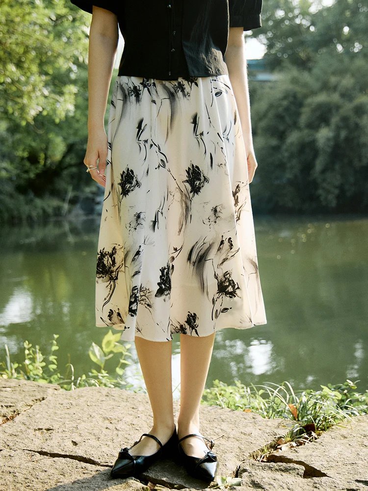 24DS82791 skirt