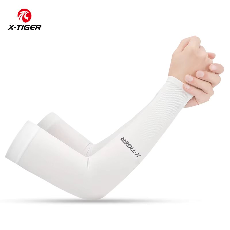 1 White Fingerless