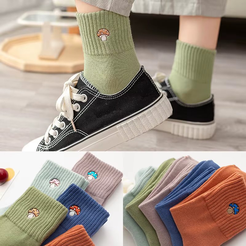 Women's Harajuku Solid Color Socks Lovely Girl Vegetable Embroidery Mushroom Cotton Socks Kawaii Funny Casual Socks