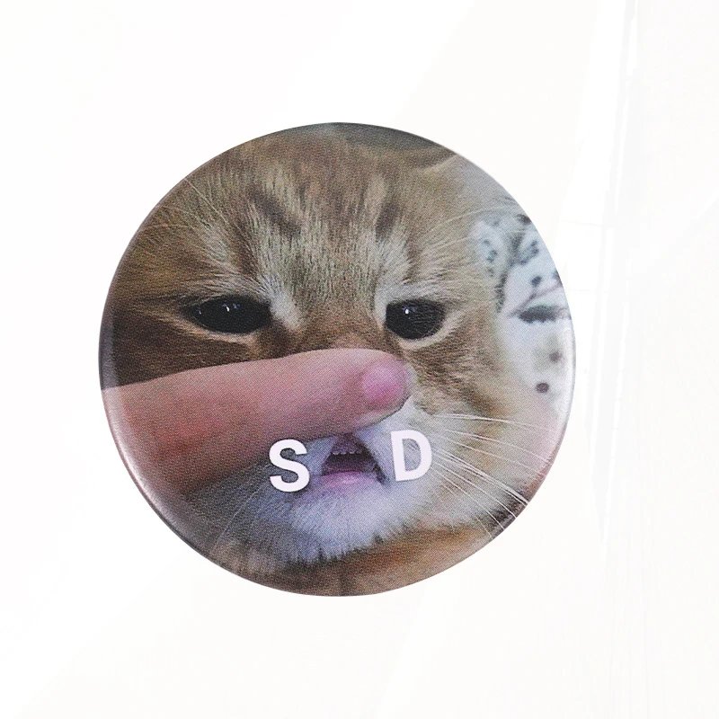 Metal Pines For Women Friends Backpacks Art Hijab Avatar Clothing Jewelry Circular Lapel Brooch Cute Manga Enamel Badges Anime