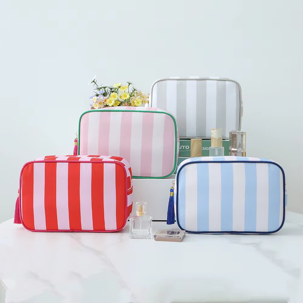 Large Striped Portable Cosmetic Bag For Women Tassel Zipper Makeup Bag Large Capacity Storage Pouch  Bags