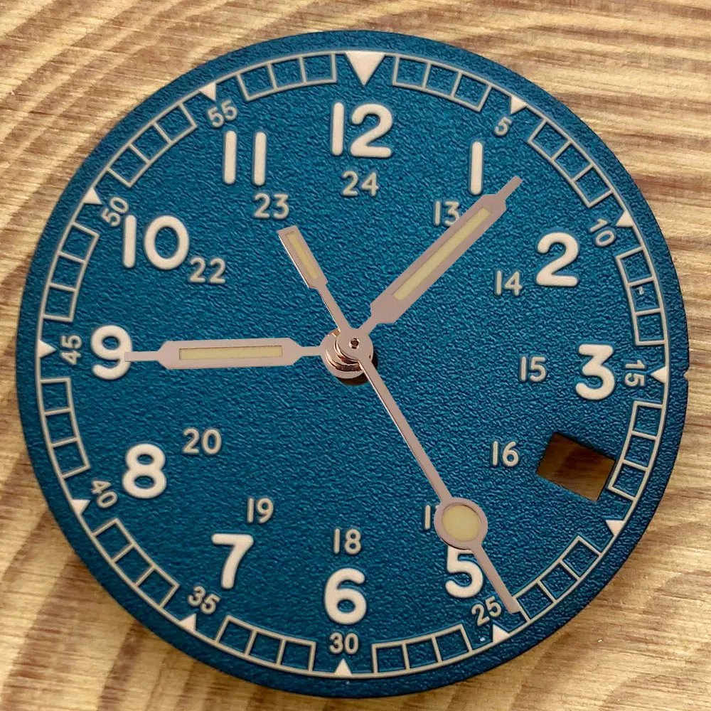 green dial hand