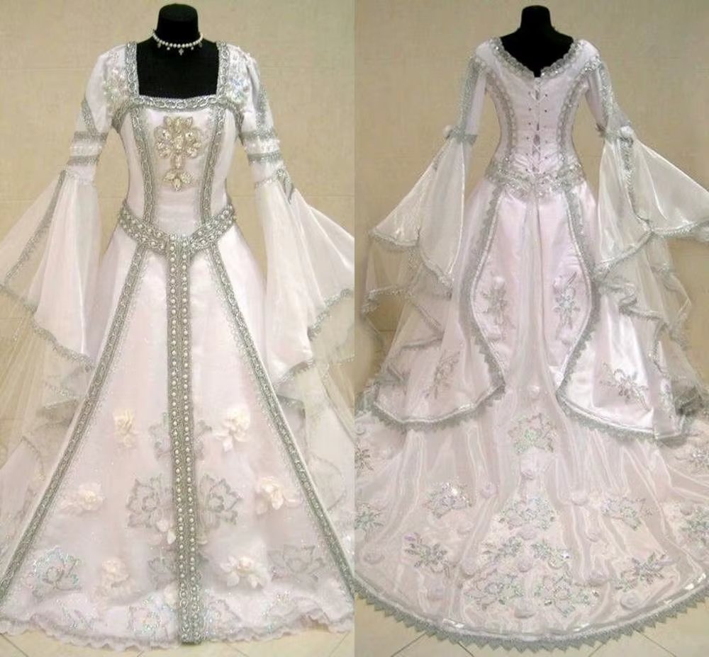 Medieval Vintage Wedding dresses With Bell Long Sleeve 2022 Square Lace Floral Pearls Lace-up Corset Back Gothic Wedding Gown