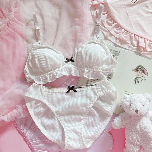 BS002White