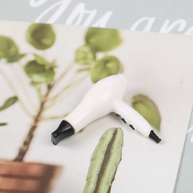 Dollhouse Miniature Comb Mirror Hair Dryer Sets 1/12 Doll House Mini Bathroom Micro Landscape Decor Furniture Accessory