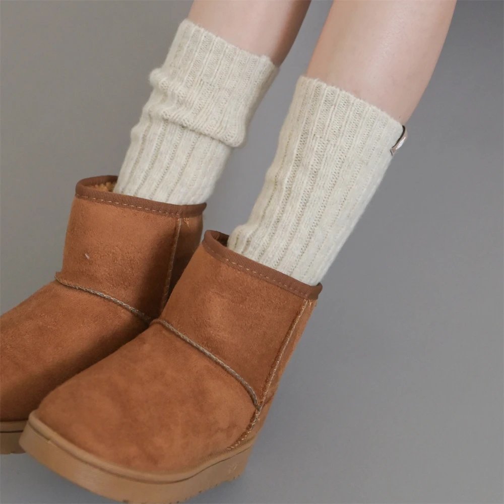 Ribbed Wool Leg Warmers_ Oatmeal
