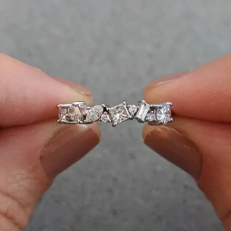 2024 New Mosang Stone Diamond Ring, European and American Style, Luxury  Exquisite Design, Personalized Style Jewelry