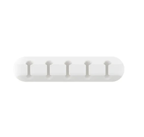 white 5 holes