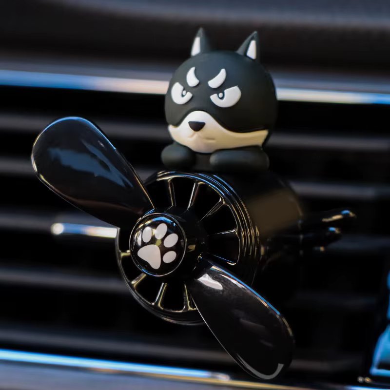 Car Decoration Incense Dispenser Pilot Rotating Propeller Air Outlet Car Ornaments Cartoon Cute Accessories