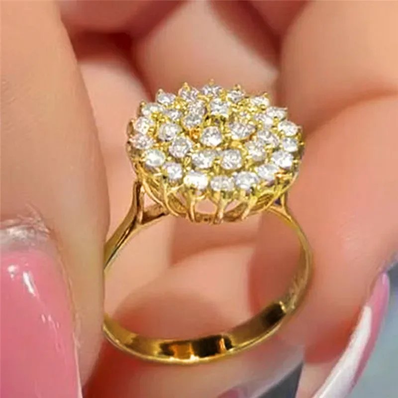 Luxurious and Shiny Moissanite Zircon Personalized Ring, Fashionable  Elegant Bridal Wedding Party Attending Banquet Jewelry