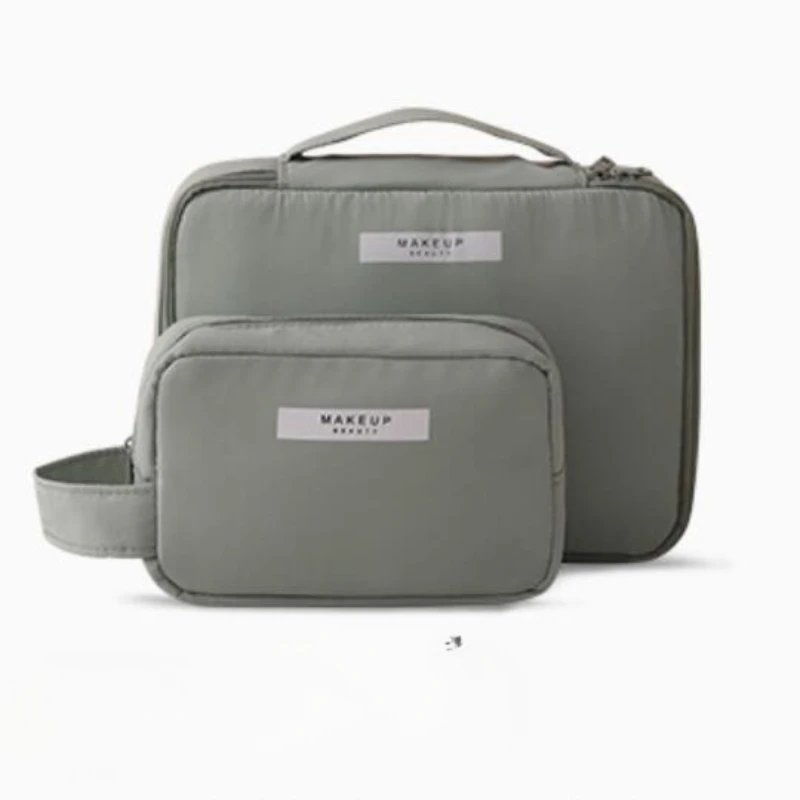 green two-piece set