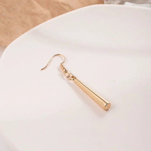 Kiss Jewelry Unisex 3Pcs/set Zoro Cosplay Earrings Prop for Women Men Long Column Pendant Drop Earrings Ear Clip Friends Gift