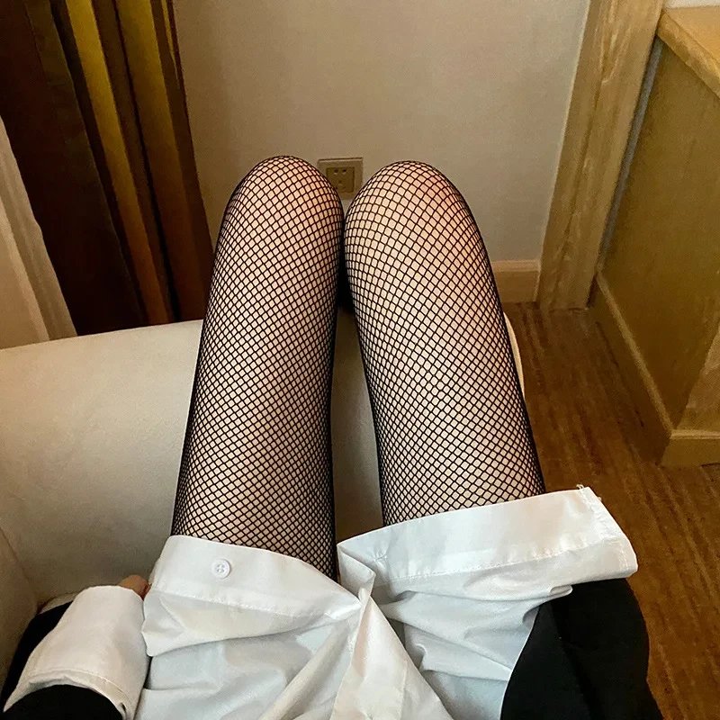 small mesh black
