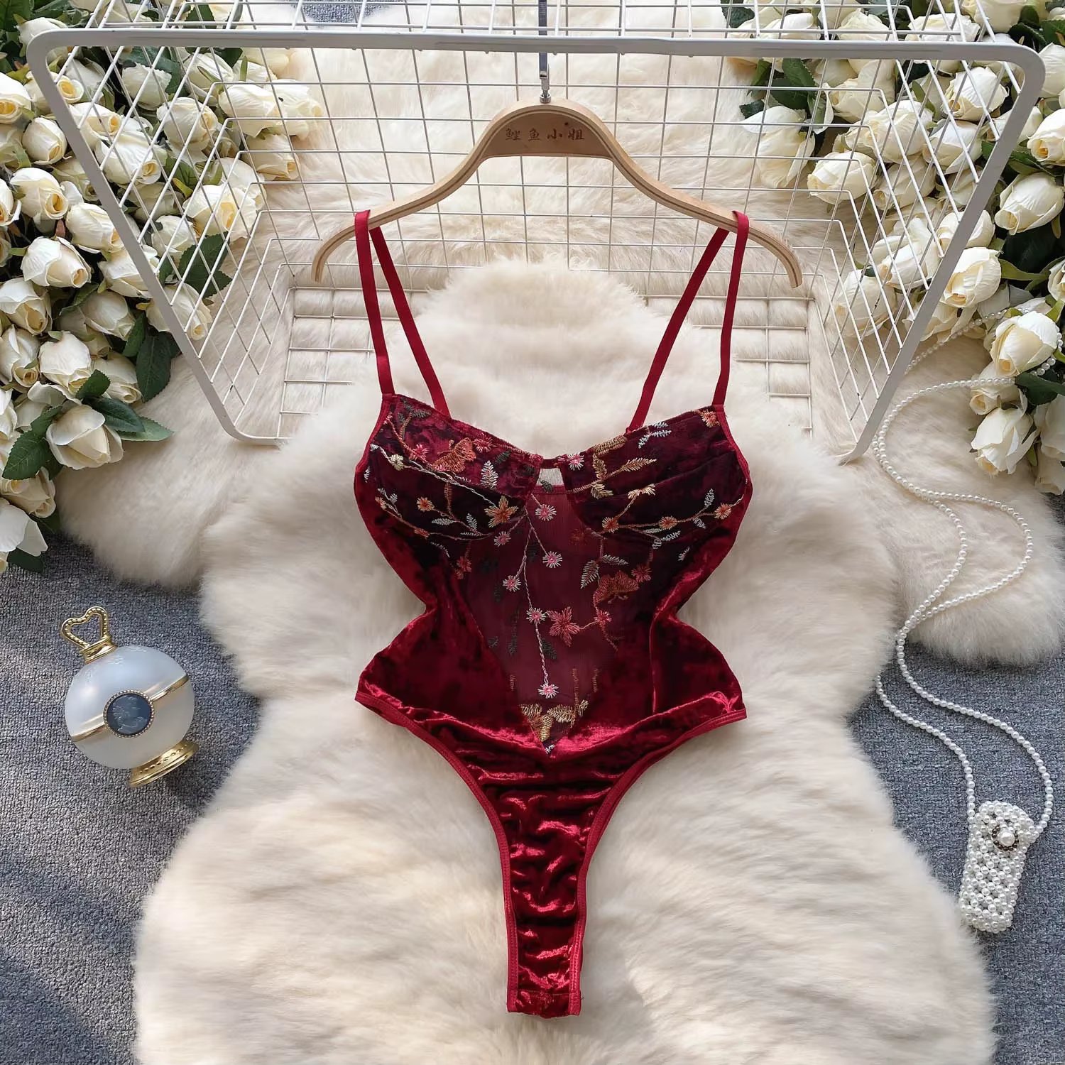 QD305-Red