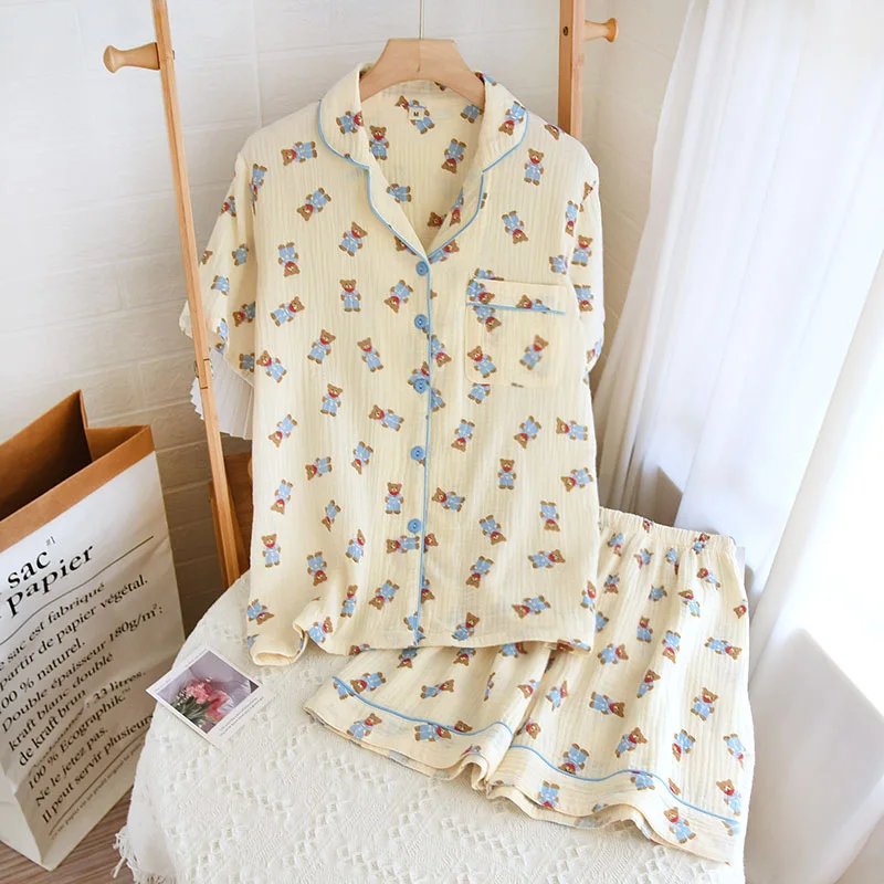 19 Pyjamas
