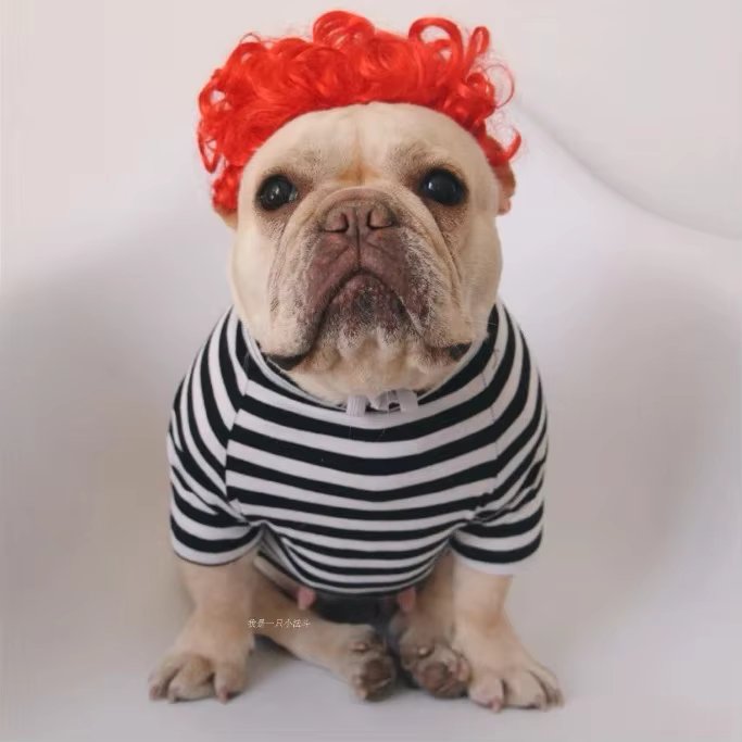 Red explosive wig