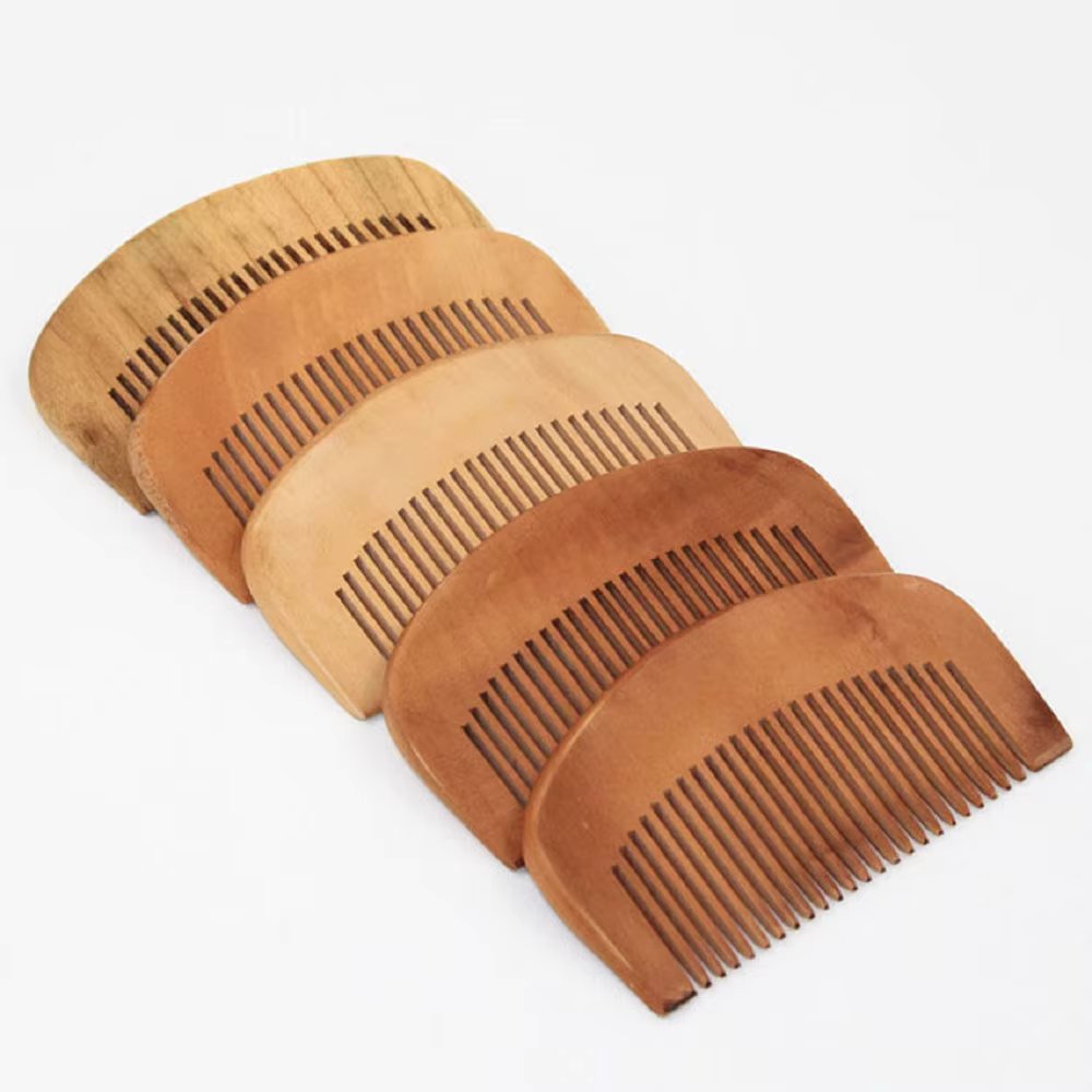 Trendy Hair Engraved Natural Peach Wood Wooden Comb Anti-Static Beard Comb Tool