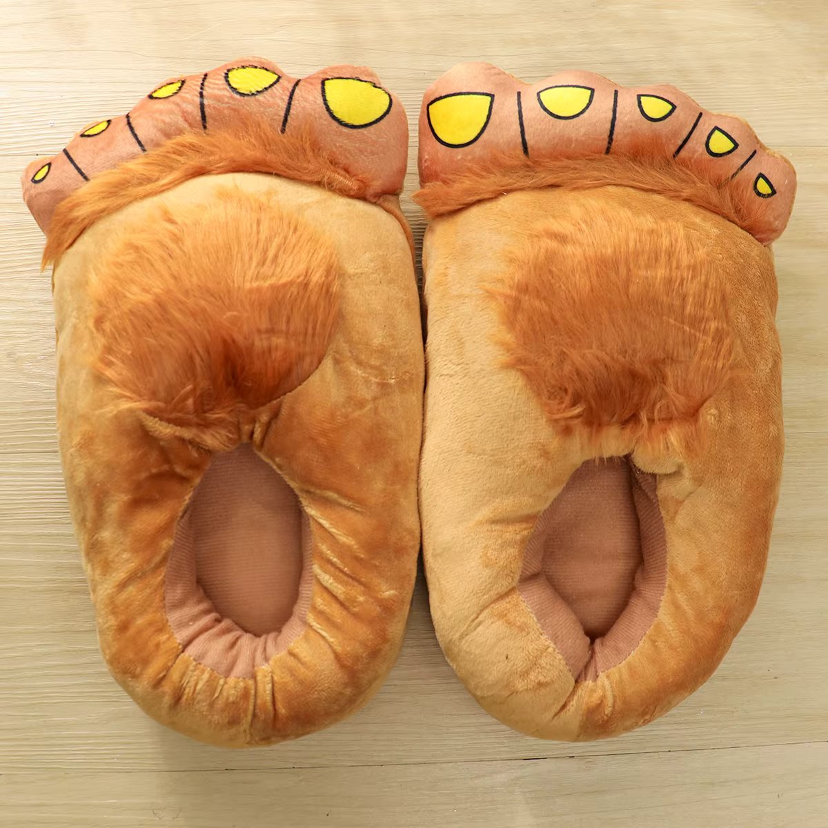 Fashion Furry Adventure Warm Slippers Big Hairy Unisex Savage Monster Plush Home Slippers Indoor Shoes