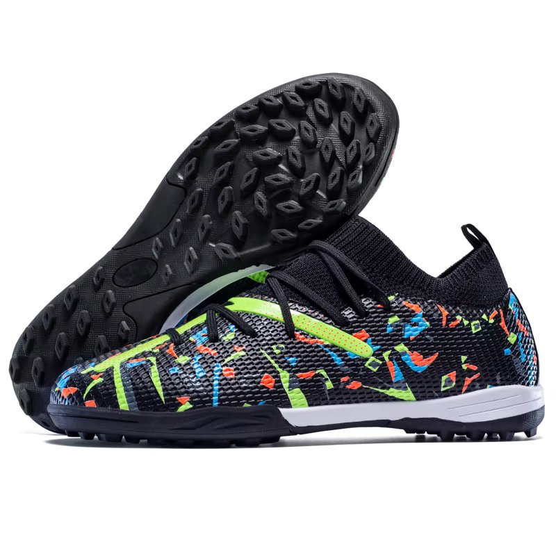 Turf Soccer Cleats Professional Men Football Boots Breathable Mesh Youth Soccer Shoes Anti Skid Male Sneakers Society Chuteira