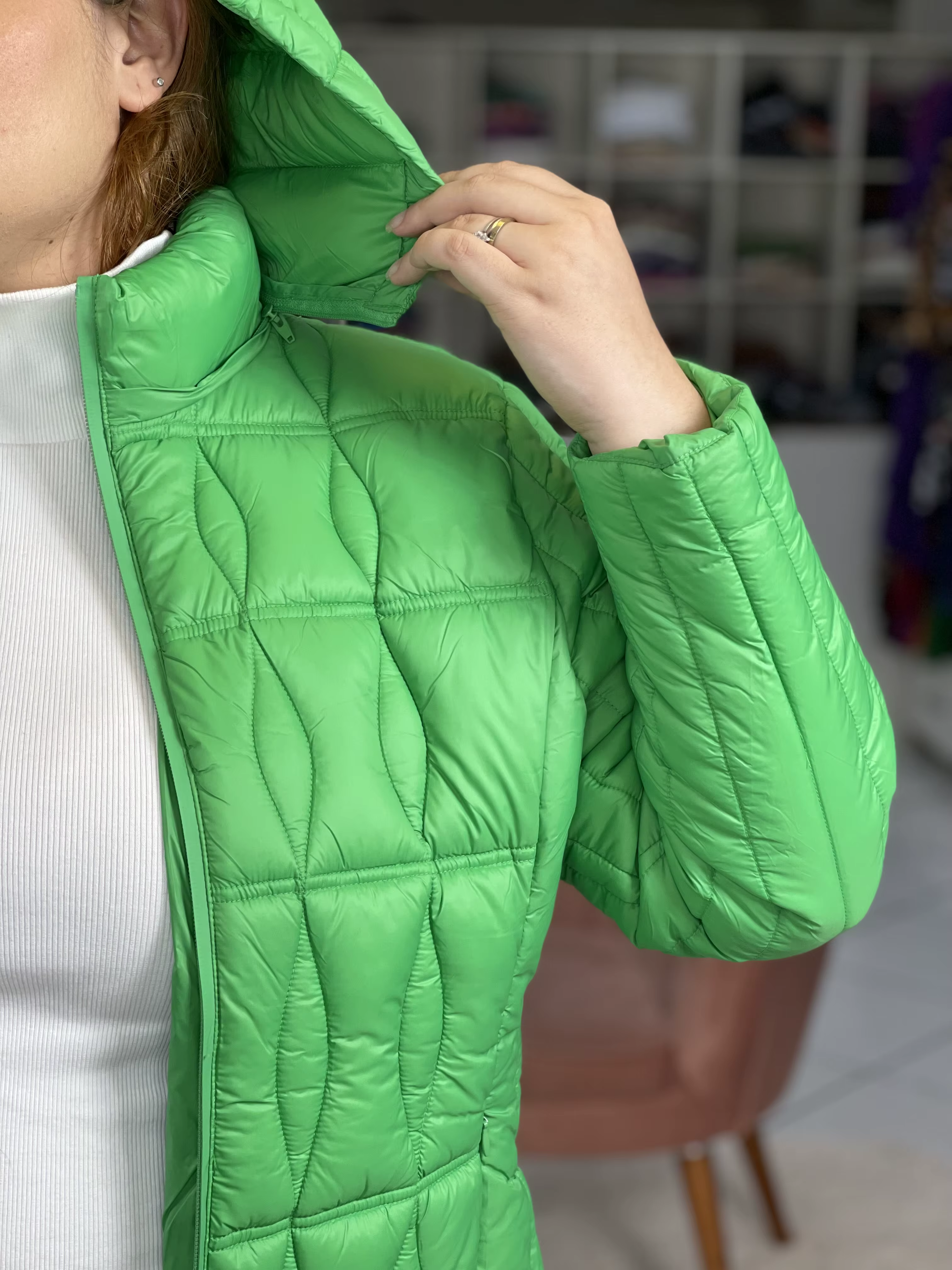 Women's Plus Size Fill Coat with Hooded Removable Lated Pocket with Zipper Extreme Wind and Cold Protection Quality