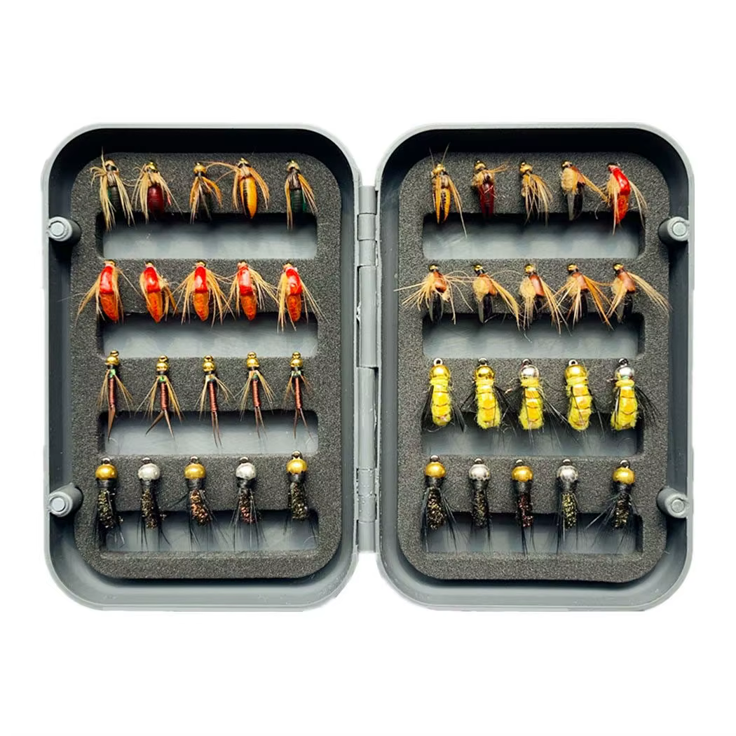 30/40pcs Fly Fishing Lures Fly Fishing Assortment Kit for Bass Trout Salmon Fishing Dry Flies Wet Flies Streamers Nymphs