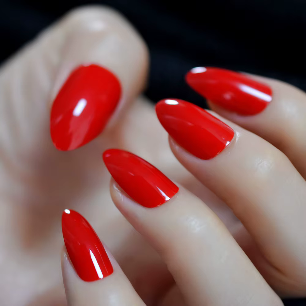 Glossy Red Classical Sitletto Almond Nail Fake Bauks Art Shiny Fingernails Press On Nail Tips 24 Pcs Set