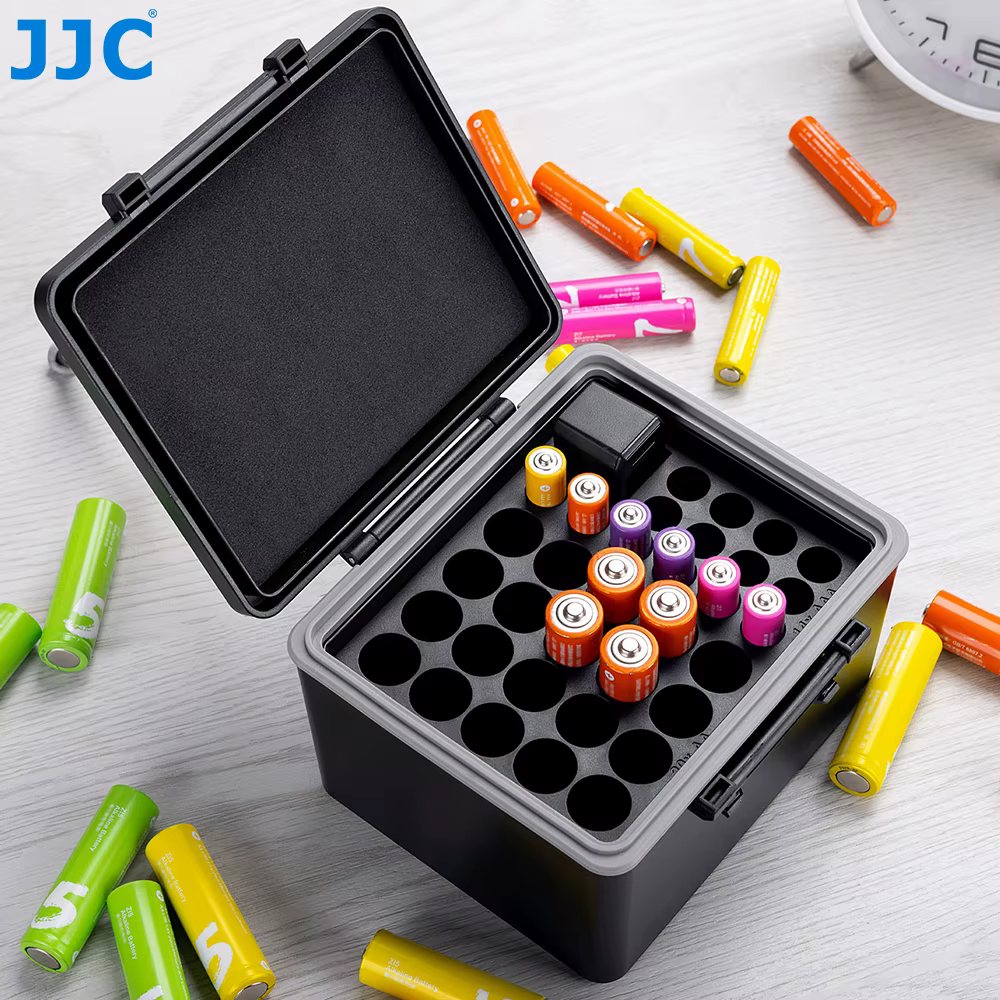 JJC AA AAA Battery Organizer Storage Case Battery Case for 18650/ AA/ AAA Batteries Waterproof Shockproof 18650 Case Storage Box