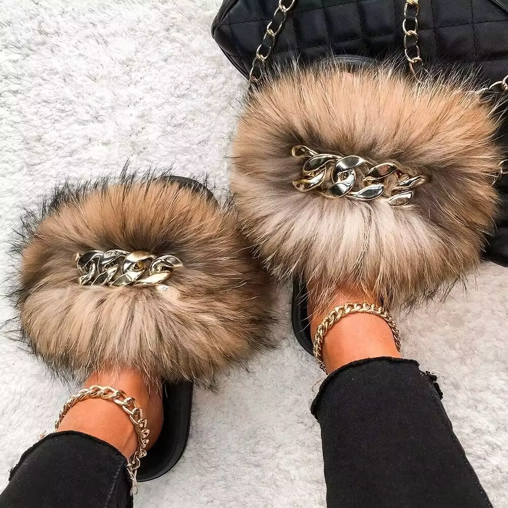 Furry Slides New Arrival Girl Luxury Fluffy Fur Slippers Fashion Fuzzy Slides Women Amazing Shoes Plush Fur Slides Wholesale Hot