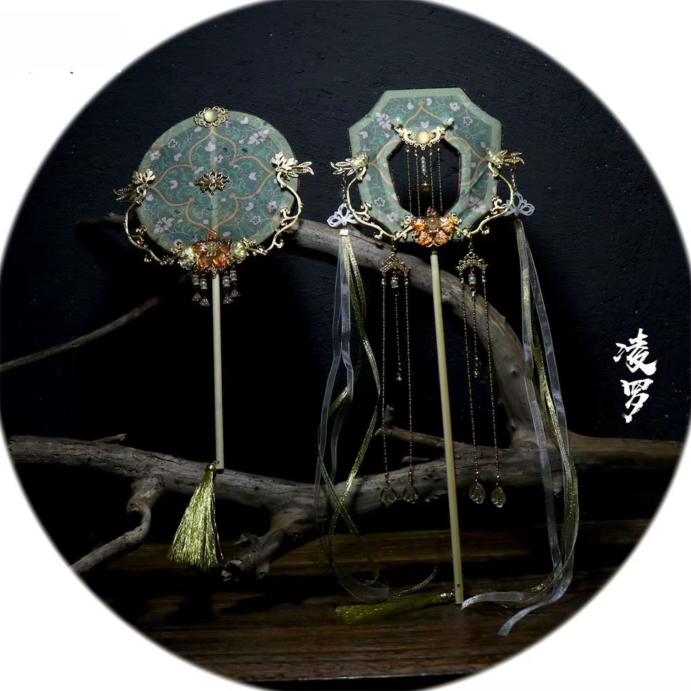 Dunhuang Style Gong Round Fan Hollow Special-shaped Fan Long-handled Performance Dance Party Decoration Fan Photography Props