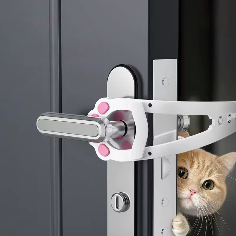 Adjustable Width Cat Door Holder Latch Fish Shaped Design Fast Flex Latch Strap Door Stopper Pet Supplies