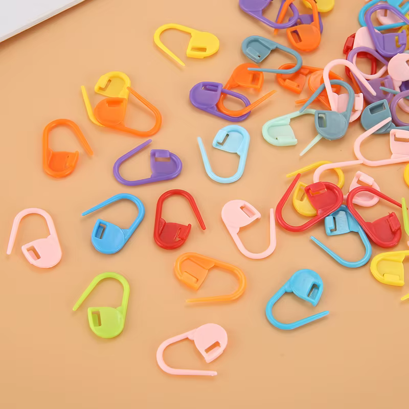 100-1000Pcs/Pack Mini Knitting Crochet Locking Stitch Markers Can Baby Greeting Card Plastic Markers Holder Needle Clip Craft