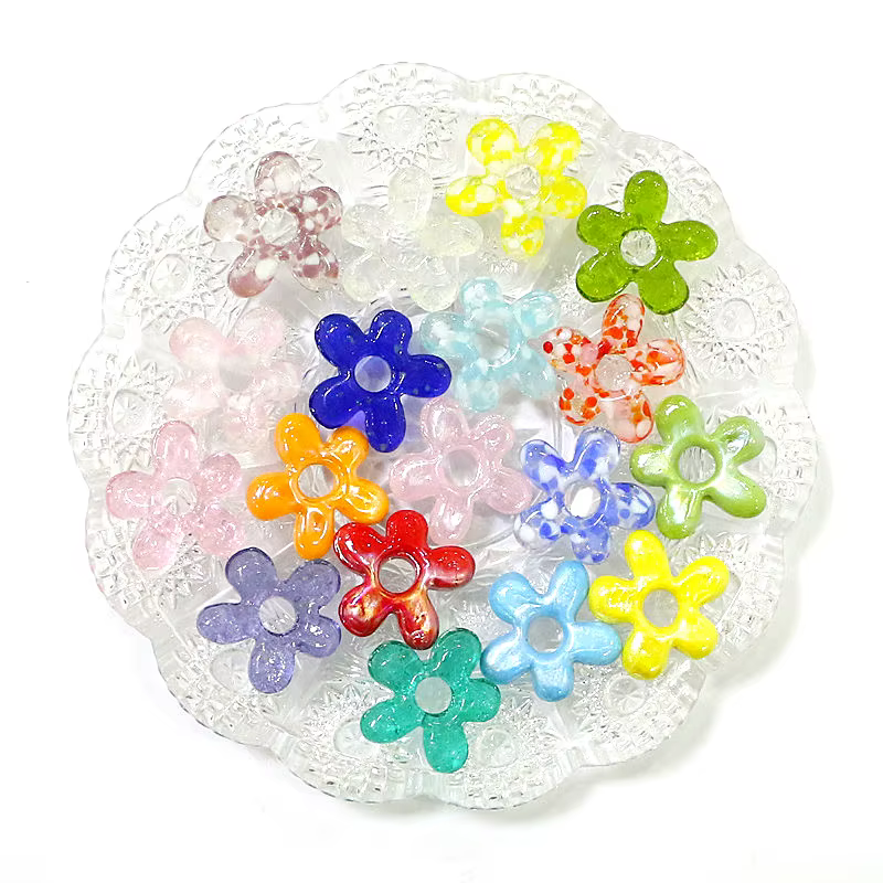 6pcs Irregular Shape Cute Mini Glass Flower Ornament Christmas Wedding Party Decor Supplies DIY Girl Jewelry Pendant Accessories