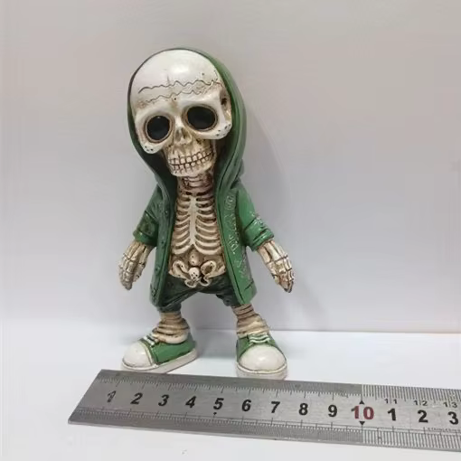 Skull Doll Ornaments Skull Horror Synthetic Resin Cool Skull Doll Room Decoration Panel Table Top Decorations
