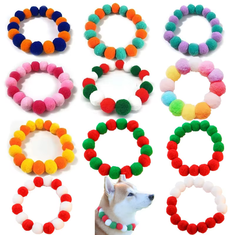Christmas Cute Dog Cat Plush Ball Necklace Soft Elasticity Collar Pet Neck Accessories Pompom Ball Necklace Gift for Puppy Kitty